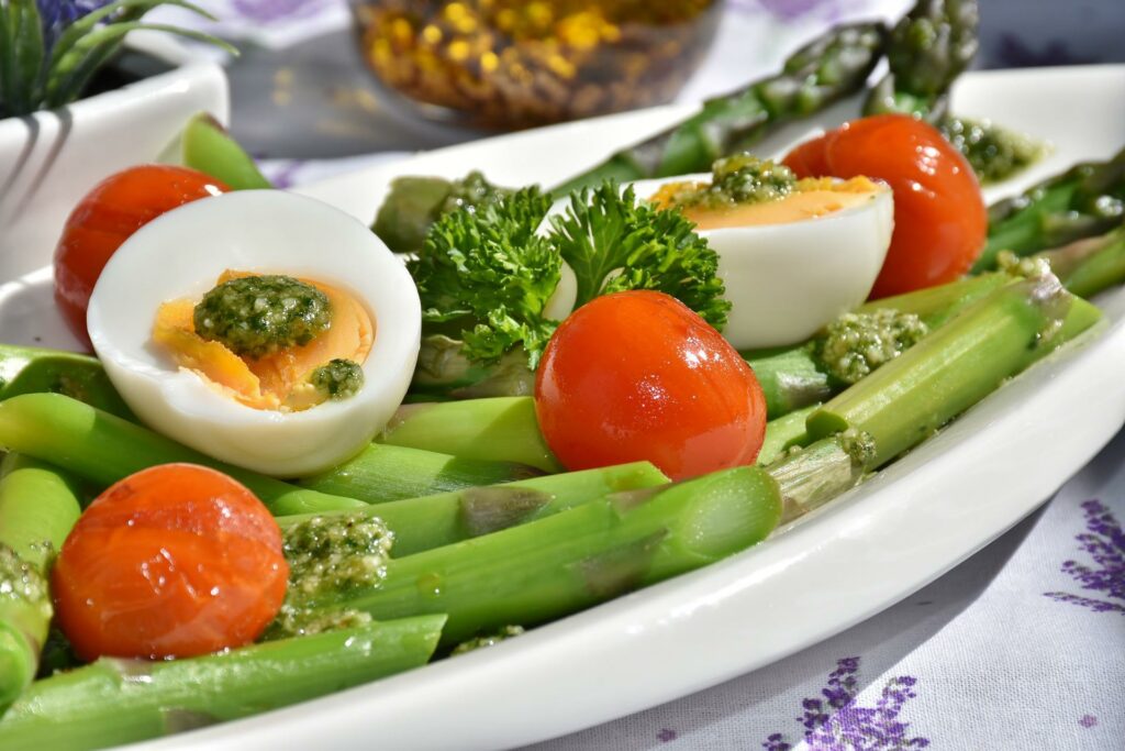 Jak przygotować jajka, jeśli jestem na diecie? Zdrowa żywność bez tłuszczu